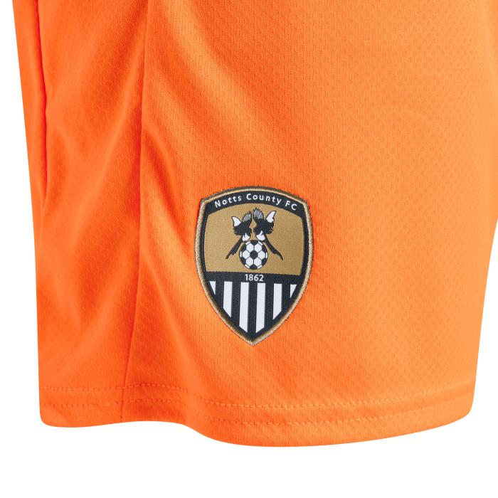 NOTTS Adult Away Goalkeeper Shorts 2025-26